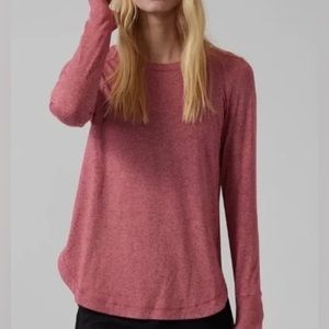 Athleta Uptempo CYA top. Thumb holes. Heathered rose XL